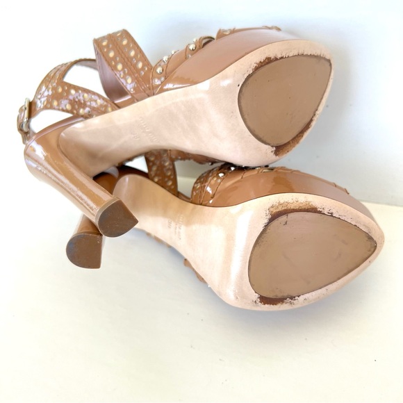 MIU MIU Patent Leather Eyelet Studded Trim Slingback Platform Sandal Heels Sz 38 - Picture 8 of 12